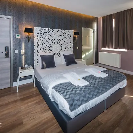 Dock 29 2* Antwerp